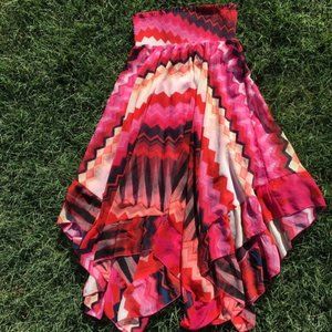 Sz M Handkerchief hem skirt